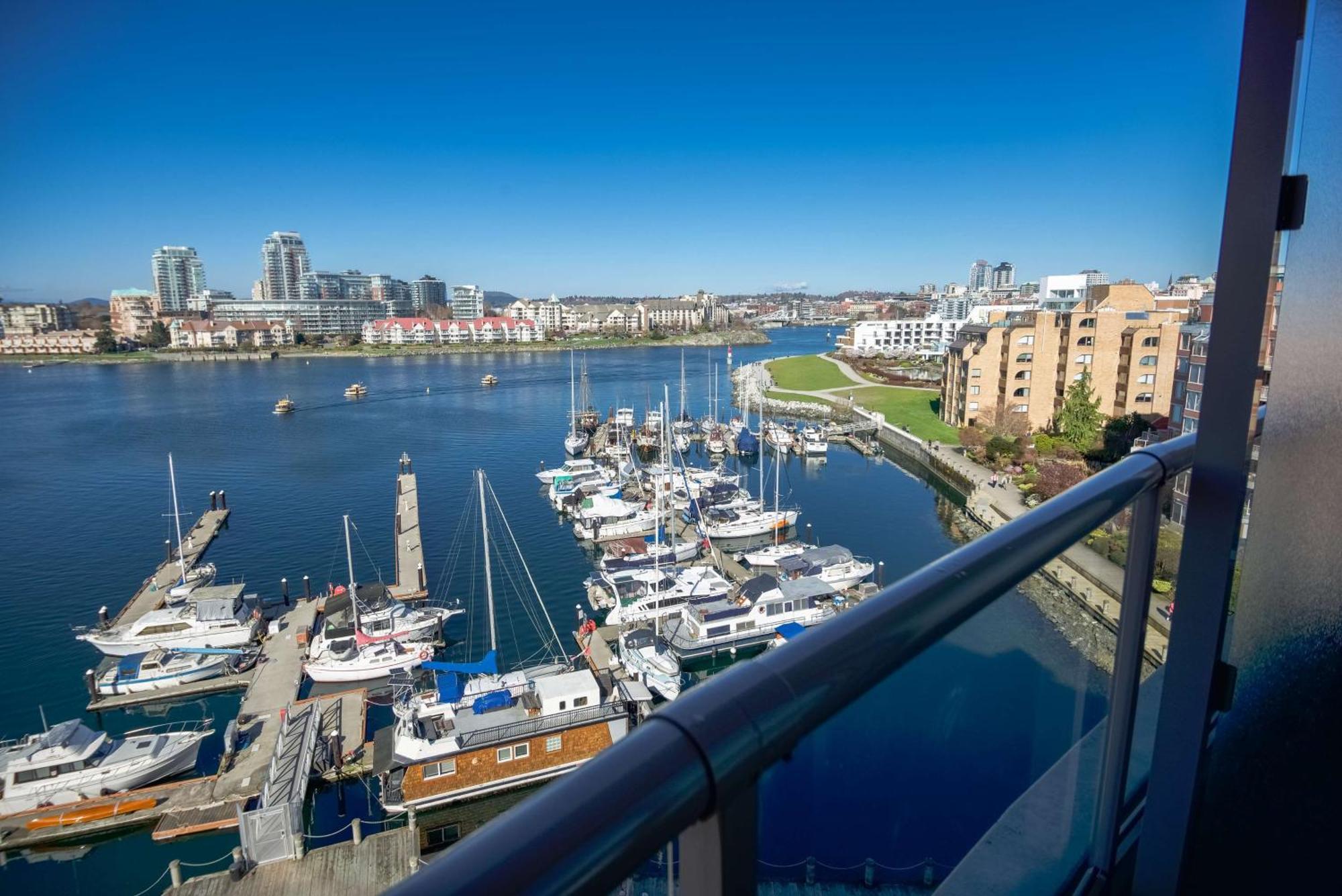 Coast Victoria Hotel & Marina By Apa Dış mekan fotoğraf