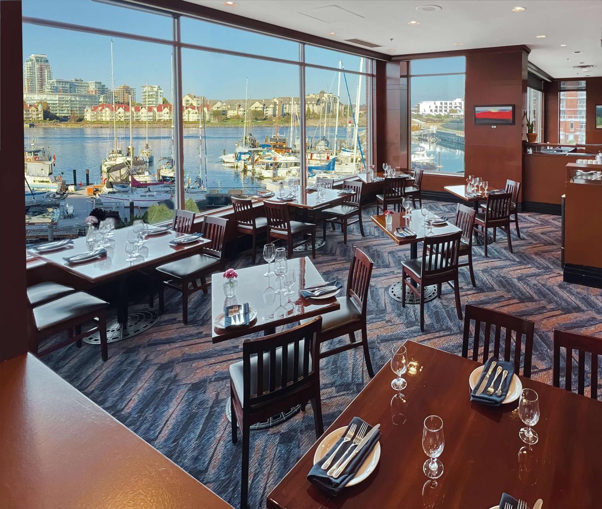 Coast Victoria Hotel & Marina By Apa Dış mekan fotoğraf